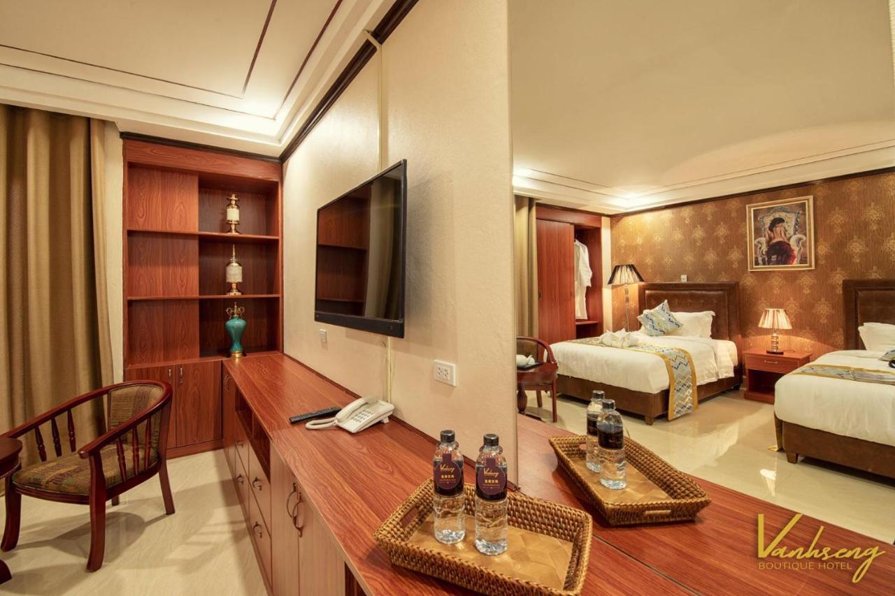 Vanhseng Boutique Vientiane Hotel Exterior photo